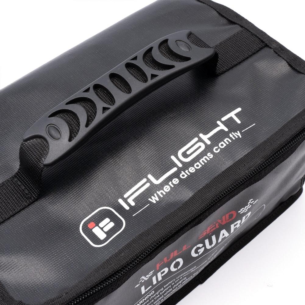 iFlight Handbag - 25.5x17x11.5cm Battery Explosion-proof Handbag for FPV Battery 5 iFlight Handbag - 25.5x17x11.5cm Battery Explosion-proof Handbag for FPV Battery - صورة iFlight Handbag - 25.5x17x11.5cm Battery Explosion-proof Handbag for FPV Battery - صورة 5