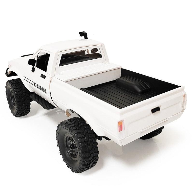 WPL C24-1 Full Scale RC Car 1:16 2.4G 4WD Rock Crawler Electric Buggy Climbing Truck LED Light On-road 1/16 For Kids Gifts Toys 6 WPL C24-1 Full Scale RC Car 1:16 2.4G 4WD Rock Crawler Electric Buggy Climbing Truck LED Light On-road 1/16 For Kids Gifts Toys - Image 6