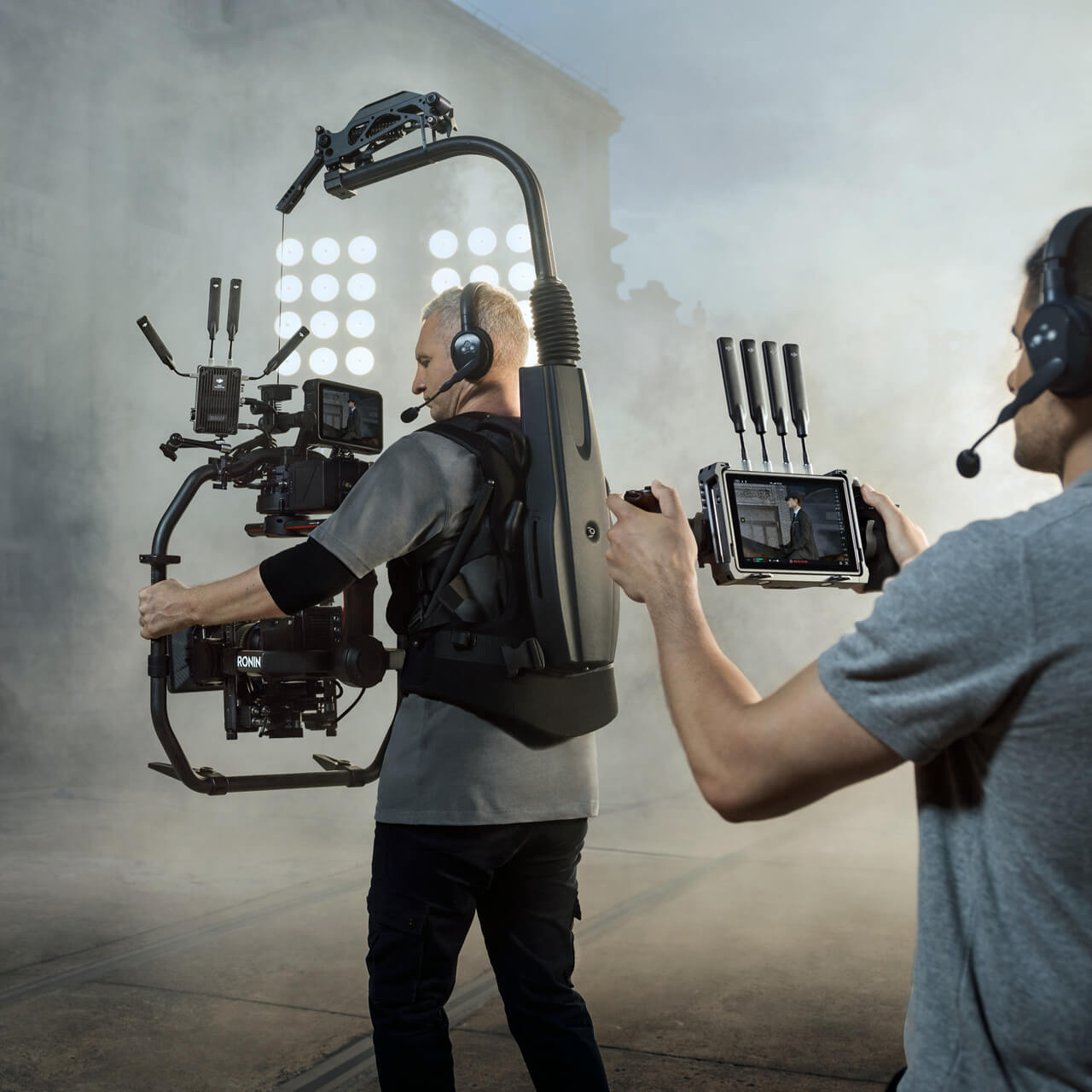 DJI Transmission - 20,000ft 1080p/60fps Wireless Video Transmission with Video Transmitter and Video Receiver VTX VRX (Standard / High-Bright Monitor Combo) 9 DJI Transmission - 20,000ft 1080p/60fps Wireless Video Transmission with Video Transmitter and Video Receiver VTX VRX (Standard / High-Bright Monitor Combo) - Image 9