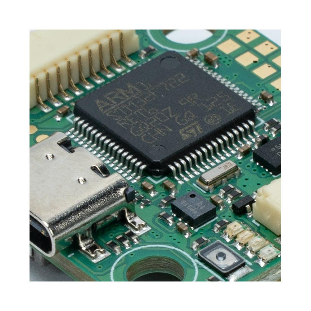 iFlight BLITZ Mini F7 V1.1 Flight Controller for FPV 3 iFlight BLITZ Mini F7 V1.1 Flight Controller for FPV - Image 3