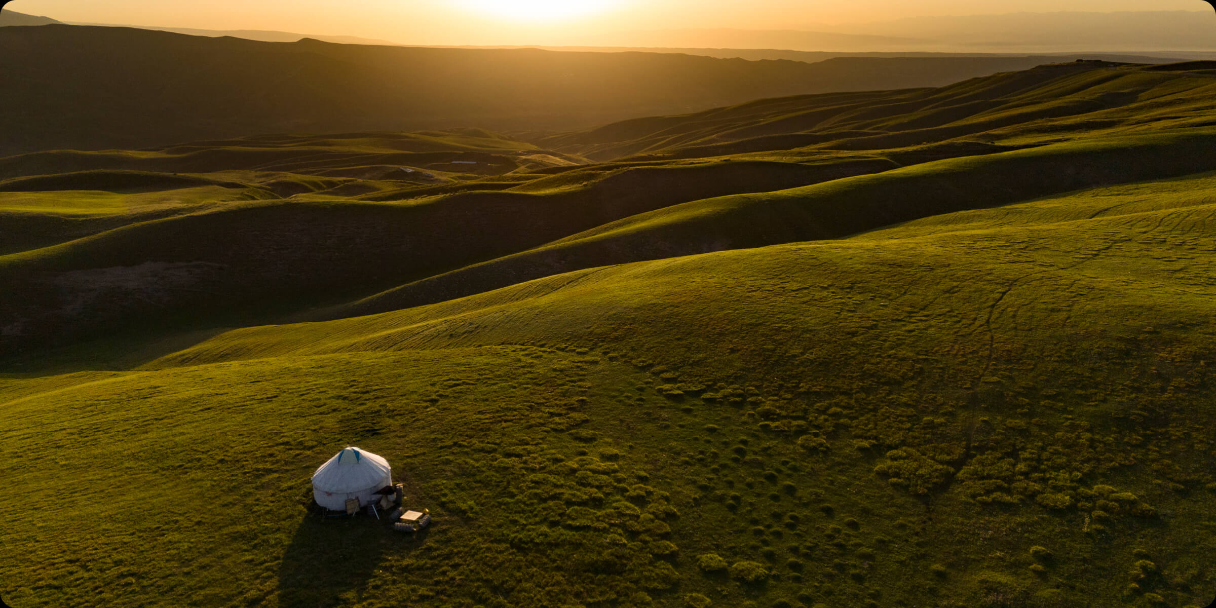 DJI Mini 4 Pro Drone - Under 249g 4K/60FPS HDR True Vertical Shooting 20Km FHD Video Transmission 360° ActiveTrack Omnidirectional Obstacle Sensing 14 DJI Mini 4 Pro Drone, connect to the internet via Wi-Fi or a smartphone hotspot . follow the