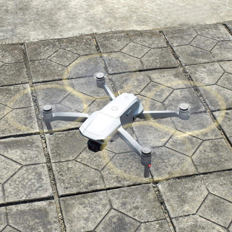 small size, low noise, provide strong pulling force for UAV;