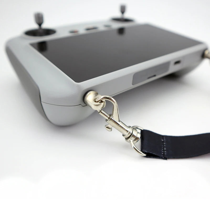 For DJI Mini 3 Pro / MINI 3 RC Remote Control Silicone Cover Shock-resistant Scratch-resistant Protective Sleeve Drone Accessory 22 the external silicone protective cover is effective anti-drop, shock-resistant and scratch-resistant,