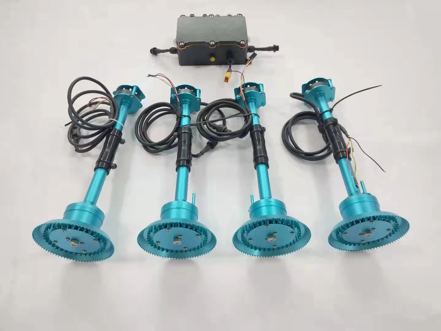 Motor mit Düse für DJI – Neuer 50–100 Mikron 12S 14S 48 V 58 V bürstenloser Motor mit ESC-Rauchzentrifugaldüse für DJI Agriculture Spray Drone 14 Motor with Nozzle for DJI, motor with Nozzle for DJI SPECIFICATIONS Wheelbase : Screws