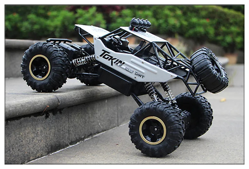 ZWN RC Car - 1:12 / 1:16 4WD mit LED-Leuchten 2,4 G Funkferngesteuerte Autos Buggy Off-Road Control Trucks Jungenspielzeug für Kinder 35 ZWN RC Car, we can use a computer or a low-power charger to charge our battery