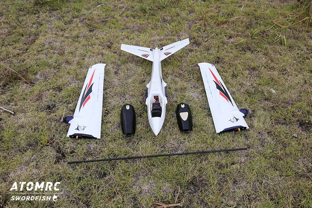 ATOMRC Swordfish Fixed Wing Aircraft, belly wheel and tail skid design protect the bottom of the fuselage from landing .