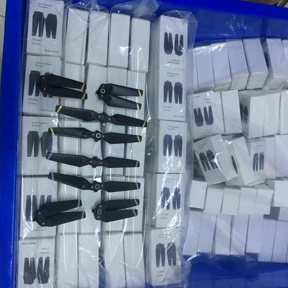 8pcs 4730 Propeller, 4732S propeller Description: Material: PC Applicable models: for Spark Color: