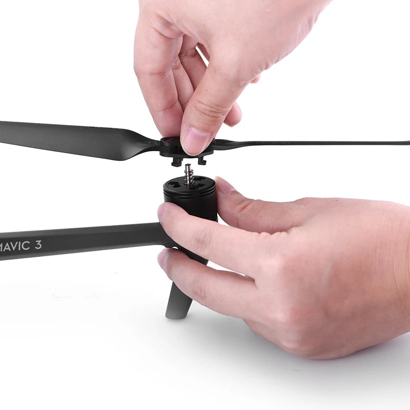 Propeller for DJI Mavic 3 SPECIFICATIONS Weight : 17g
