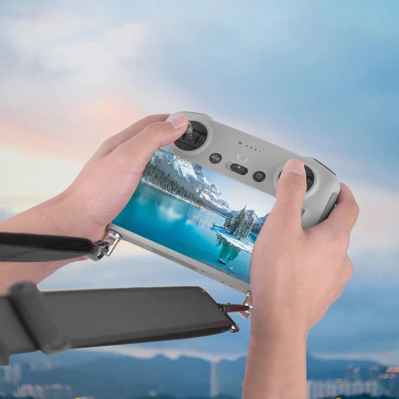 the curved edge design of the tempered film protects the remote control screen from water,