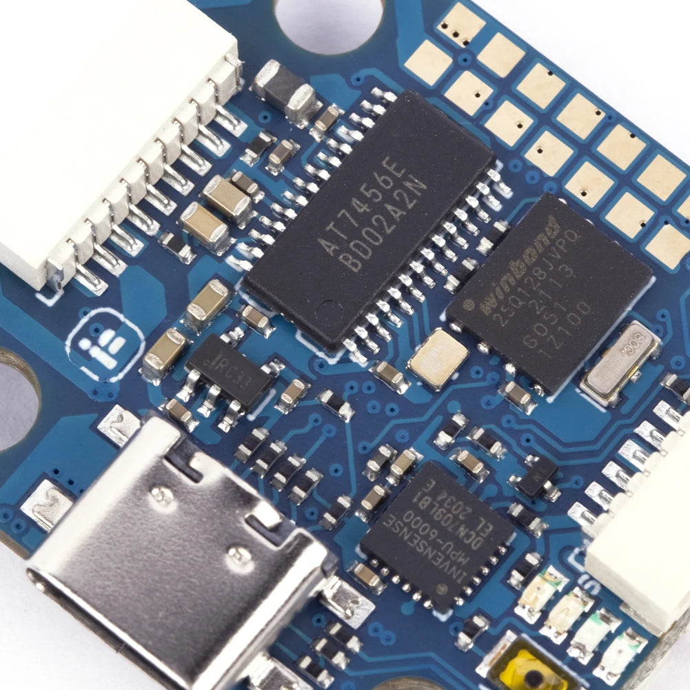 جهاز التحكم في الطيران iFlight BLITZ Mini F4 مع فتحة تركيب 20*20 مم/φ4 لـ FPV 9 BLITZ Mini F4 Flight Controller comes with 1 set x Wire harness .