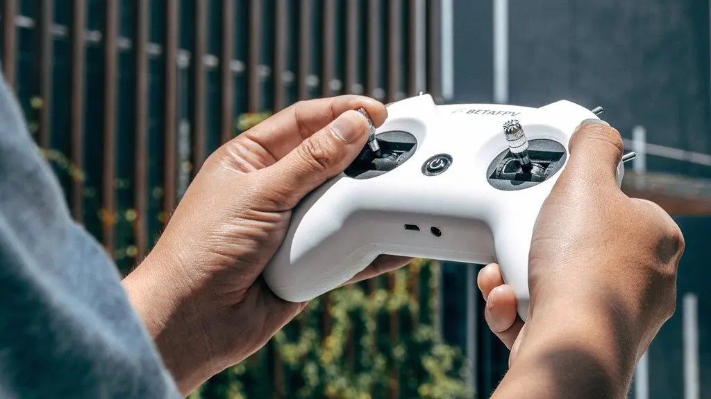 BETAFPV Cetus Pro /Cetus FPV Kit, all items are stored in a EVA portable storage bag, which provides better protection and easy