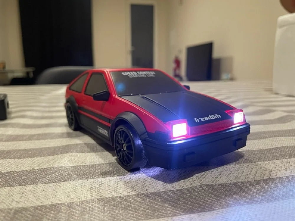 20Km/h RC Car Toys, LKCOMO Barcode : No Product name: 1/24 four-wheel drive drift