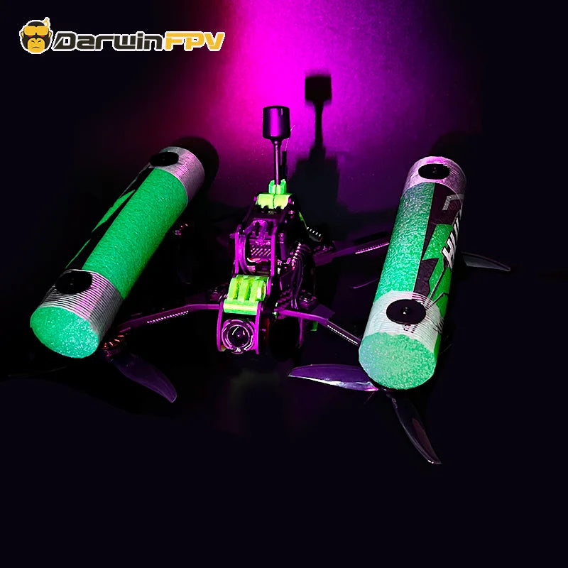 DarwinFPV HULK Cinematic FPV Drone, this drone offers excellent stability and maneuverability . it is equipped with the Gemfan Sb