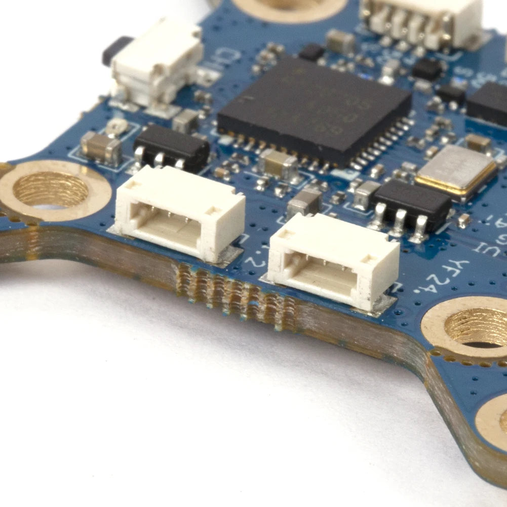 iFlight SucceX- RACE VTX, short press CH button to switch the frequency table, and change the color of the LED light strip