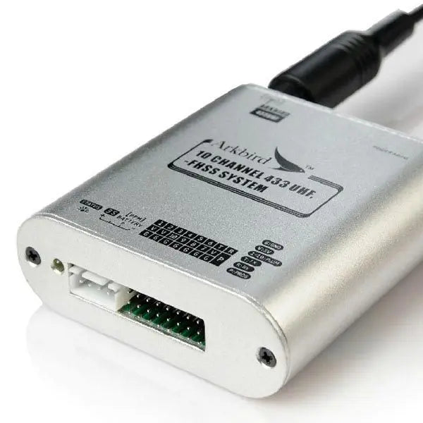 ARKBIRD UHF - نظام التحكم طويل المدى UHF 443Mhz 10CH FHSS لنظام Futaba WLFY FLYSKY طويل المدى للطائرة بدون طيار 7 ARKBIRD UHF, the advanced code division frequency hopping system (FHSS) produces the only way of frequency