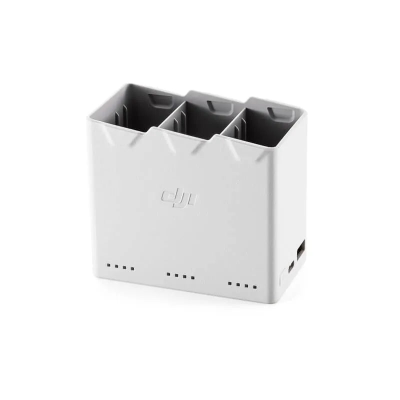 it can also be used as a mobile power source and store batteries for convenient carrying